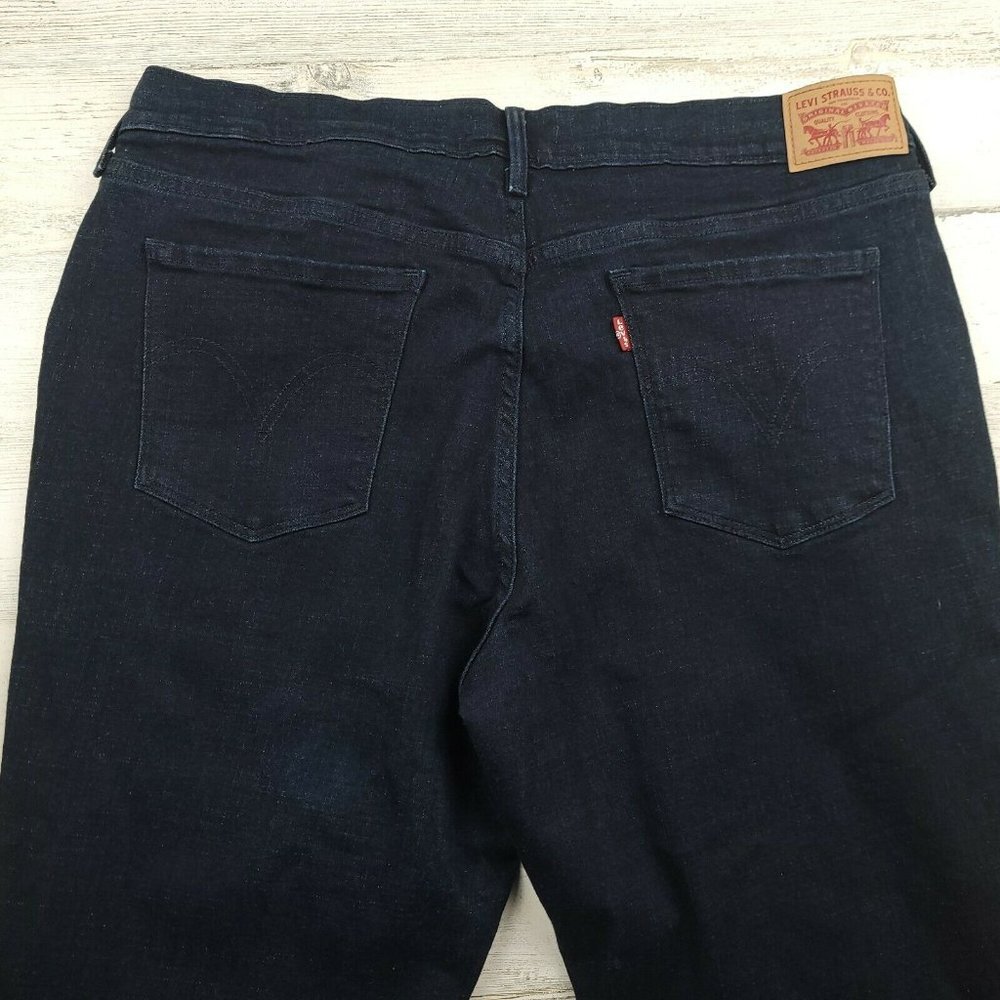 Levi's 505 Womens Straight Leg Denim Jeans Mid Rise Size 33 (34x32) EUC - Picture 9 of 11